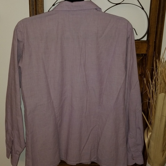 $5 ITEM. Classic Pendleton Button Down Shirt. MUST BUNDLE WITH OTHER ITEMS - Picture 6 of 6